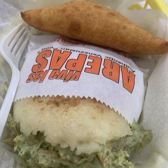 Viva Las Arepas - The most popular cold #7. Reina Pepiada Arepa. Like a cilantro chicken salad ina. Warm fresh bun.  Mmmmmm - Venezuelan Near Me - Las Vegas, Nevada