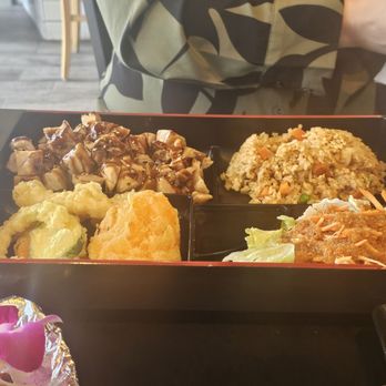 Xuan Asian - Chicken teriyaki bento - Korean Near Me - Albuquerque, New Mexico