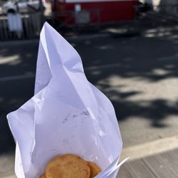 Chez Magali - Chichis Frégis et Panisses - Panisses