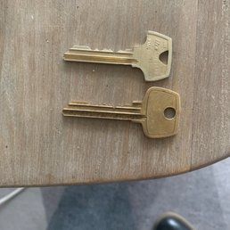 Note custom grind work on top key. Note custom grind work on top key.