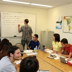 Academia Language School - Class
