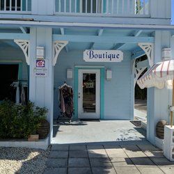 Sea Aire Boutique - Storefront