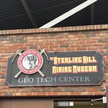 Sterling Hill Mining Museum - Museums Near Me - Ogdensburg, New Jersey