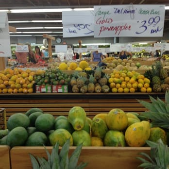 Berkeley Bowl Marketplace - More produce - Grocery Near Me - Berkeley, California Berkeley Bowl Marketplace - More produce - Grocery Near Me - Berkeley, California