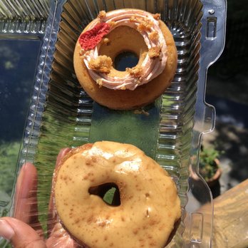 Five Daughters Bakery - Maple glazed and paleo strawberry shortcake - Donuts Near Me - Atlanta, Georgia Five Daughters Bakery - Maple glazed and paleo strawberry shortcake - Donuts Near Me - Atlanta, Georgia