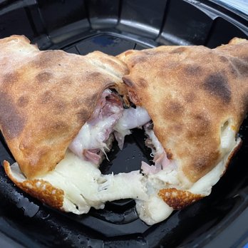 Oggi's - Traditional Calzone....$16, not worth it. - Pizza Near Me - Encinitas, California Oggi's - Traditional Calzone....$16, not worth it. - Pizza Near Me - Encinitas, California