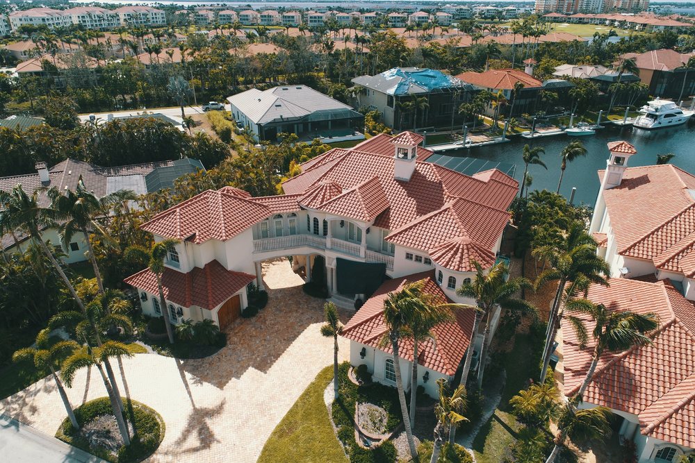 Slide of Thielen Roofing & Construction