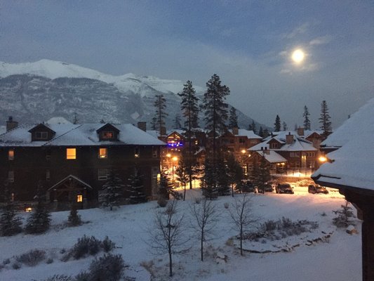 Canmore by null