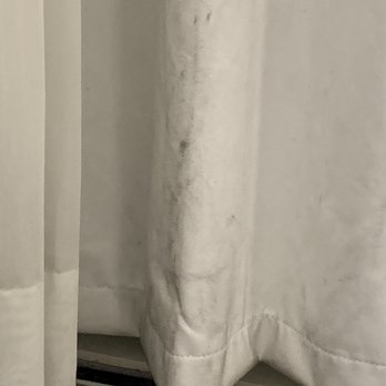 Comfort Inn - Dirty (maybe molded) curtains - Hotels Near Me - Matteson, Illinois