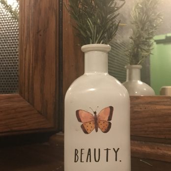 Kahlo - Bathroom - New Mexican Cuisine Near Me - New York, New York