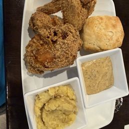 Fried chicken dinner