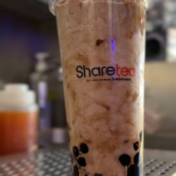 Purl Tea - Milk tea ice blend with brown sugar boba