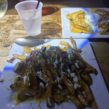 The Joint @ 1710 Main - Flytown Fries - Lounges Near Me - Columbia, South Carolina The Joint @ 1710 Main - Flytown Fries - Lounges Near Me - Columbia, South Carolina