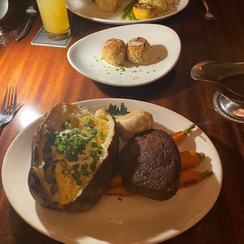 Metropolitan Grill - Prime Filet & American Wagyu Filet* - American Near Me - Seattle, Washington