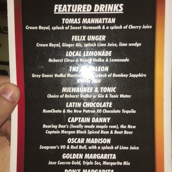 Oscar's Pub & Grill - New American Near Me - Milwaukee, Wisconsin