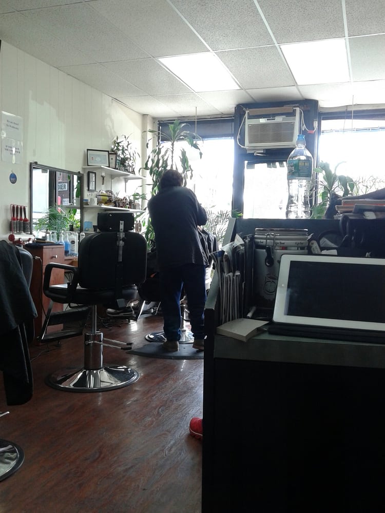 POWDER PUFF BEAUTY SALON Updated September 2024 6109 Woodside Ave
