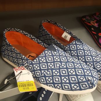 TJ MAXX - Updated November 2025 - 13 Photos & 21 Reviews - 1200 S