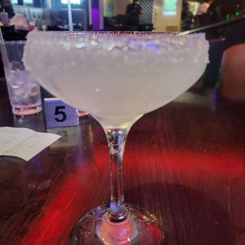 JamaGrille Sports bar and lounge - Lemon drop martini - Sports Bars Near Me - Perth Amboy, New Jersey