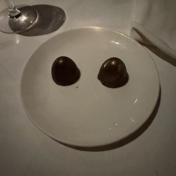 Mooo.... Seaport - Chocolate marshmallow at bill time - Steakhouses Near Me - Boston, Massachusetts Mooo.... Seaport - Chocolate marshmallow at bill time - Steakhouses Near Me - Boston, Massachusetts