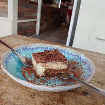Grafa Pizza - Tiramisu - Pizza Near Me - Miami Beach, Florida
