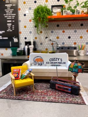 Cuzzy’s Ice Cream Parlor by null