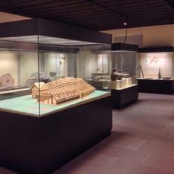 Burg Bederkesa - Ausstellungsräume im innern