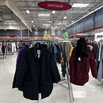 Texas Thrift - Vintage section - Thrift Stores Near Me - San Antonio, Texas