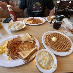 Huddle House