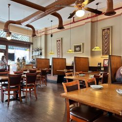 Thai Blossom - Seating