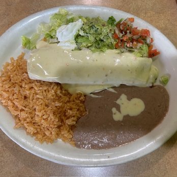 El Catrin Mexican Restaurant - Burrito Laredo - Mexican Near Me - Drumright, Oklahoma El Catrin Mexican Restaurant - Burrito Laredo - Mexican Near Me - Drumright, Oklahoma