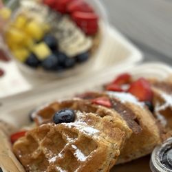 Farm To Barn Cafe & Juicery - Ulu waffles and coconut base bowl