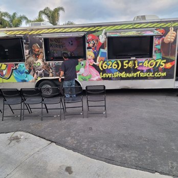 Level Up Game Truck - This truck is amazing. Best birthday ever. - Game Truck Rental Near Me