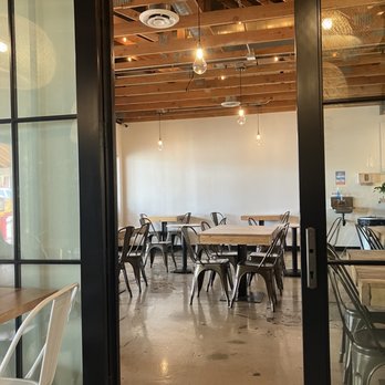 Goji Berry - Connects to another restaurant, Earth. - Vegan Near Me - Phoenix, Arizona Goji Berry - Connects to another restaurant, Earth. - Vegan Near Me - Phoenix, Arizona