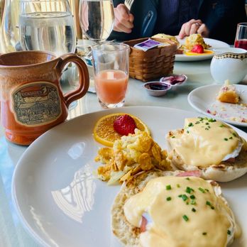 Buckhorn Inn - Complimentary breakfast, made to order, fresh and delicious! - Bed & Breakfast Near Me - Gatlinburg, Tennessee Buckhorn Inn - Complimentary breakfast, made to order, fresh and delicious! - Bed & Breakfast Near Me - Gatlinburg, Tennessee