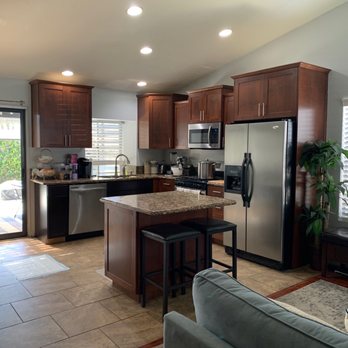 Simplified Countertops & Flooring - Before - Flooring Near Me Simplified Countertops & Flooring - Before - Flooring Near Me