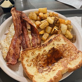 Brunchella - French toast - Breakfast & Brunch Near Me - Richmond, Virginia