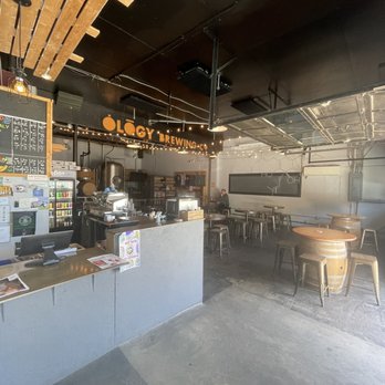Ology Brewing [Midtown] - Bar area - Breweries Near Me - Tallahassee, Florida