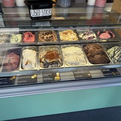 Island Gelato - Spread