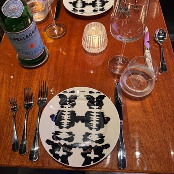 Limusina - Table setup - Mexican Near Me - New York, New York Limusina - Table setup - Mexican Near Me - New York, New York