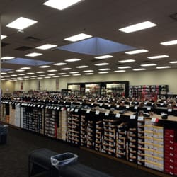Off Broadway Shoe Warehouse