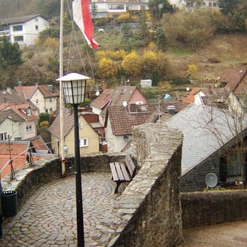 Burg Eppstein - Schöner Aussichtspunkt am Westtor - Landmarks & Historical Buildings Near Me - Eppstein, HE