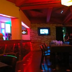 Mi Club - Discoteca - Una parte del restaurant, entran como cien personas!!