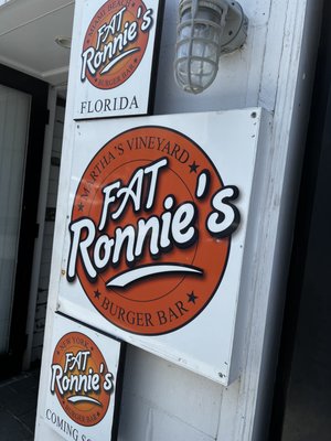 Fat Ronnie's Burger Bar by null