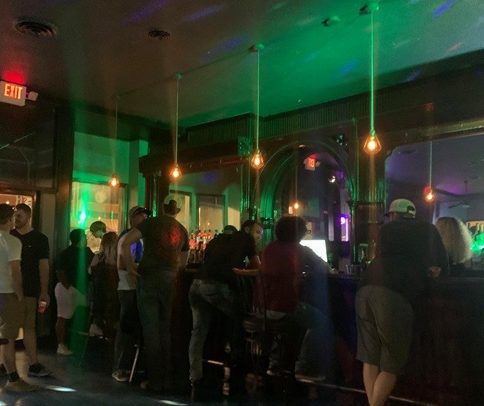 HIRAM’S BAR Updated October 2024 219 West 3rd St, Alton, Illinois