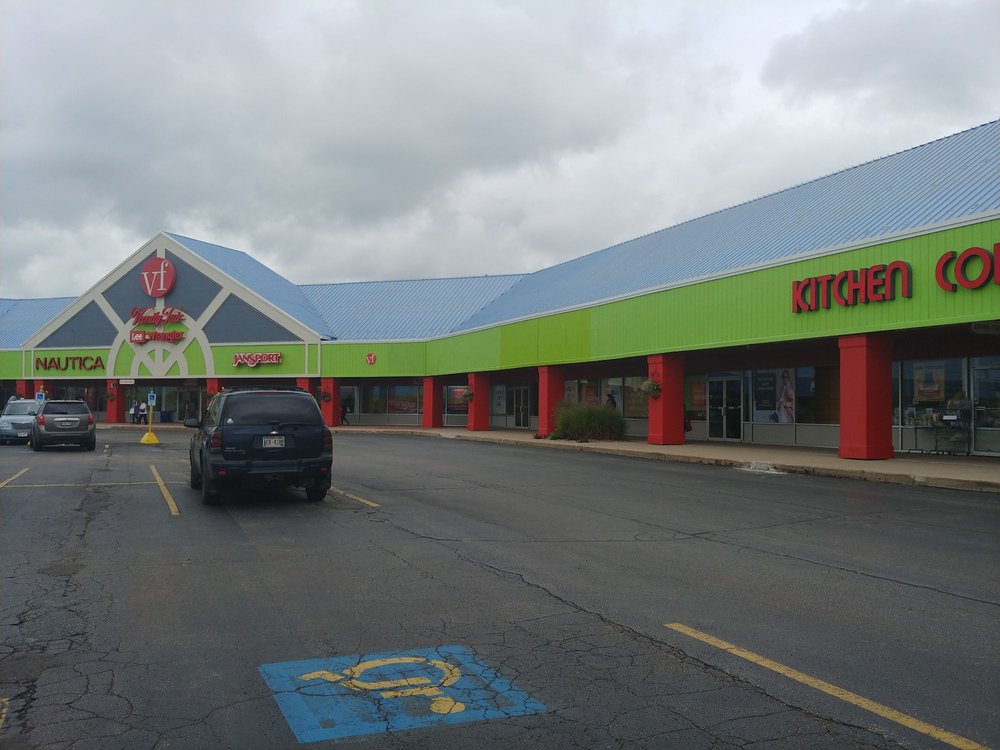 THE OUTLET SHOPPES AT OSHKOSH Updated October 2024 11 Reviews 3001 S Washburn St, Oshkosh