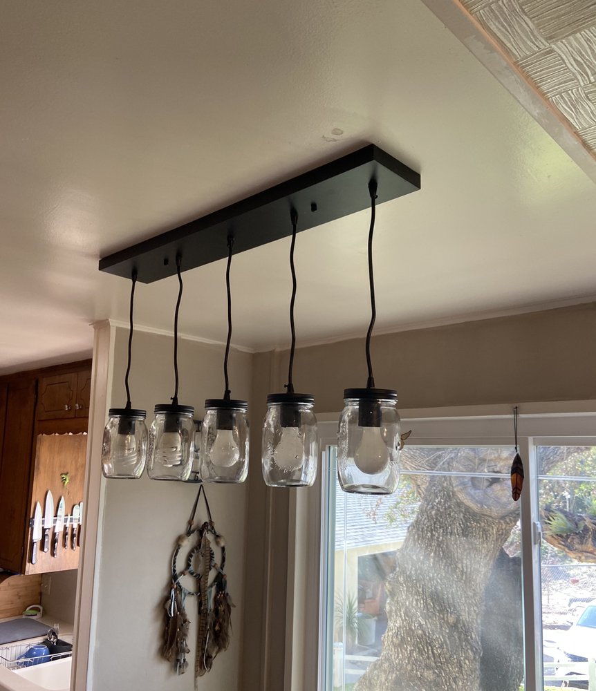 Slide of Hoots Electric Service