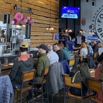 4 Noses Brewing Company - Bar - Breweries Near Me - Broomfield, Colorado