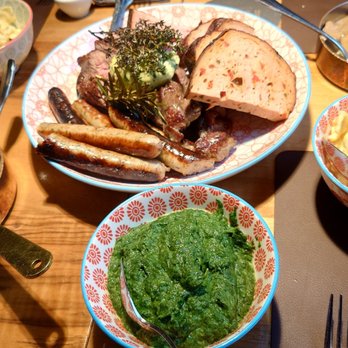Restaurant Boucherie AuGust - Le Grand Plat, hot food only option! - Swiss Food Near Me - Zürich, ZH Restaurant Boucherie AuGust - Le Grand Plat, hot food only option! - Swiss Food Near Me - Zürich, ZH