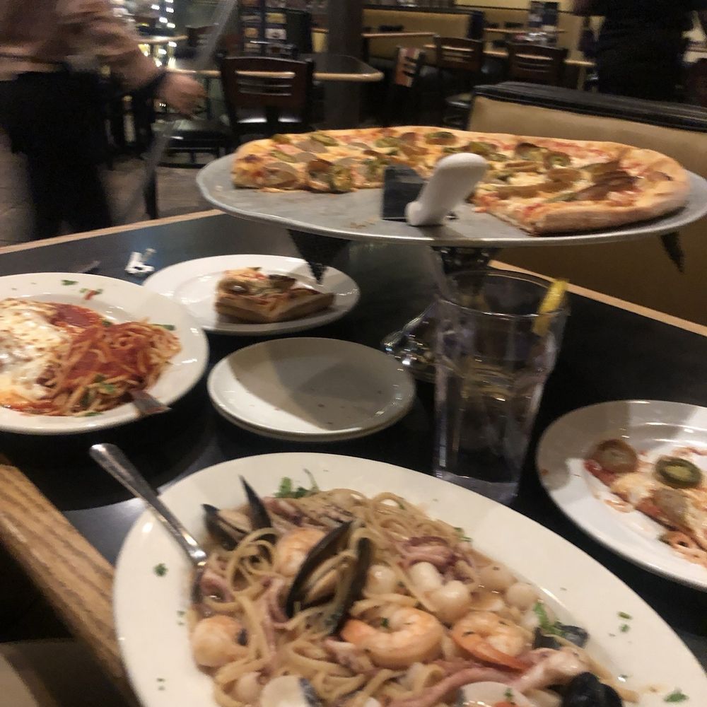 il Bacio Italian Grill & Pizza - Italian Near Me - Wake Forest, North Carolina il Bacio Italian Grill & Pizza - Italian Near Me - Wake Forest, North Carolina
