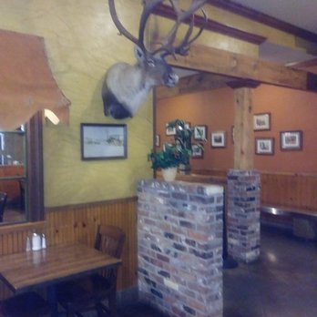 Wally's - American Near Me - Charleston, Missouri